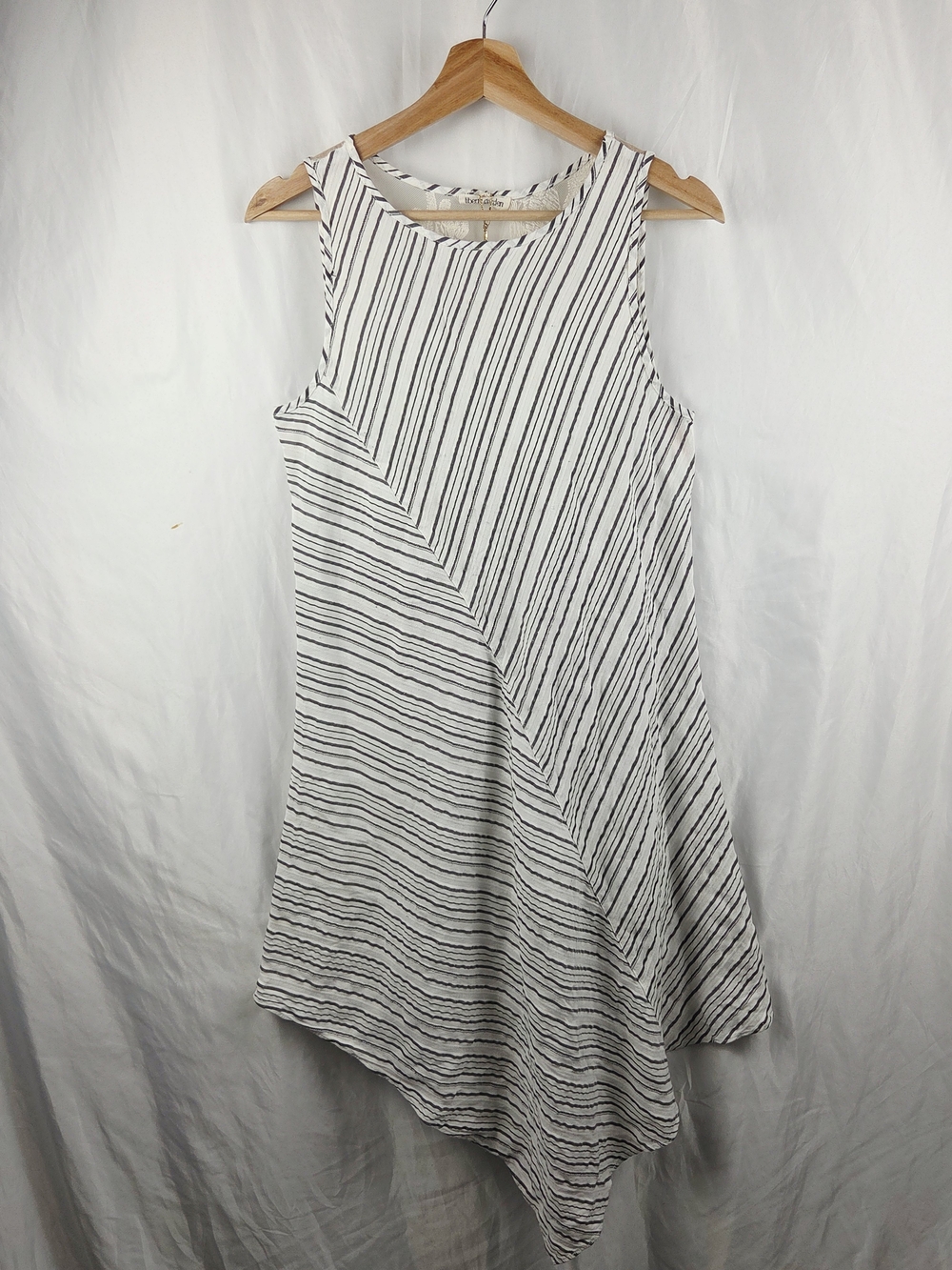 Liberty Garden Striped Tassel Tank Tunic Top Embroidered Floral Detail Small